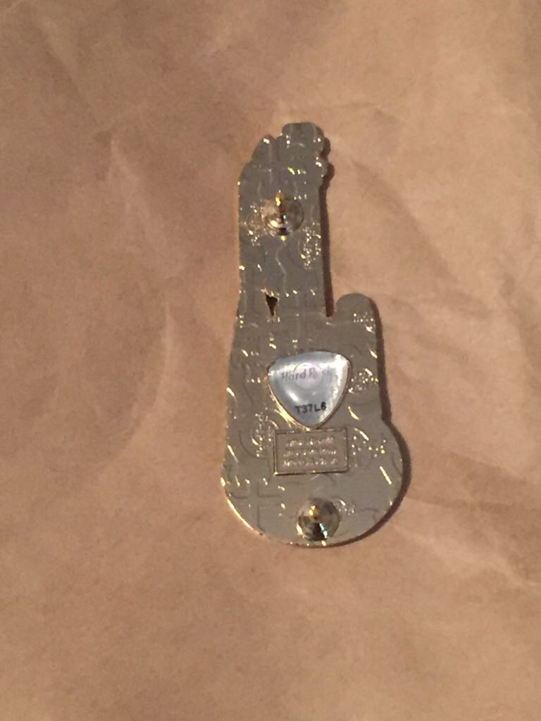 Hard Rock Cafe Houston Space Shuttle Guitar - Hard Rock Cafe pin collectible [Barcode 885575640444] - Main Image 2