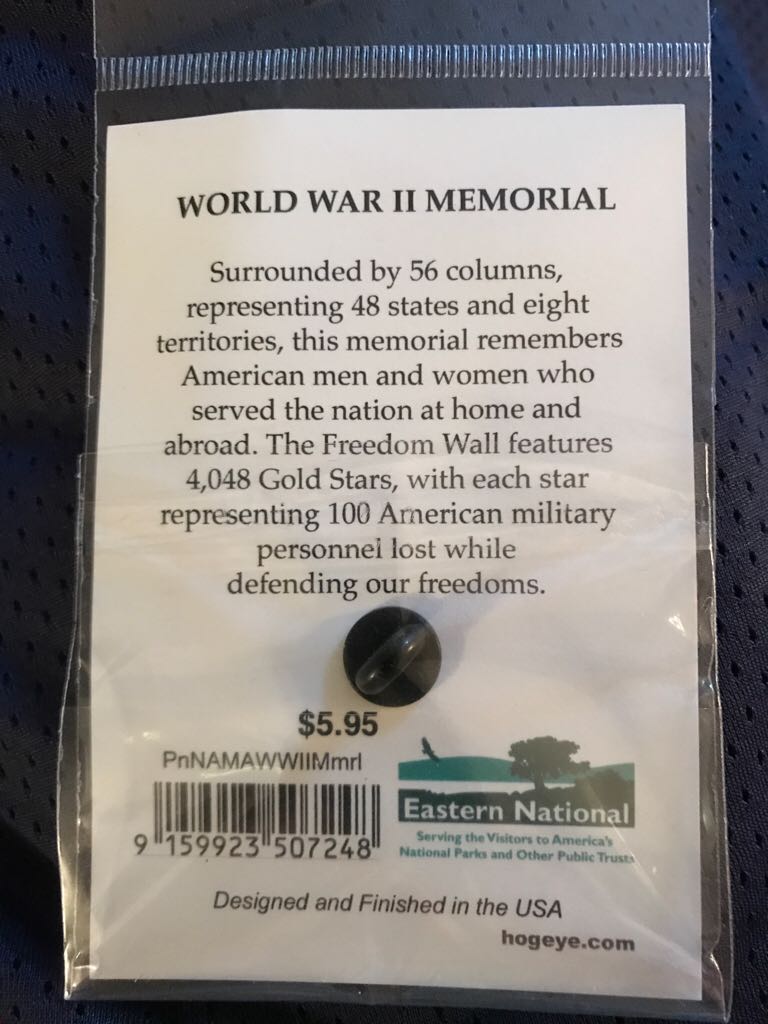 World War II Memorial - Eastern National pin collectible [Barcode 9159923507248] - Main Image 2