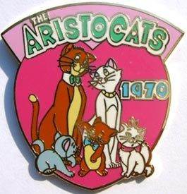 Mickey Mouse Pin Club Lanyard With Medallion 