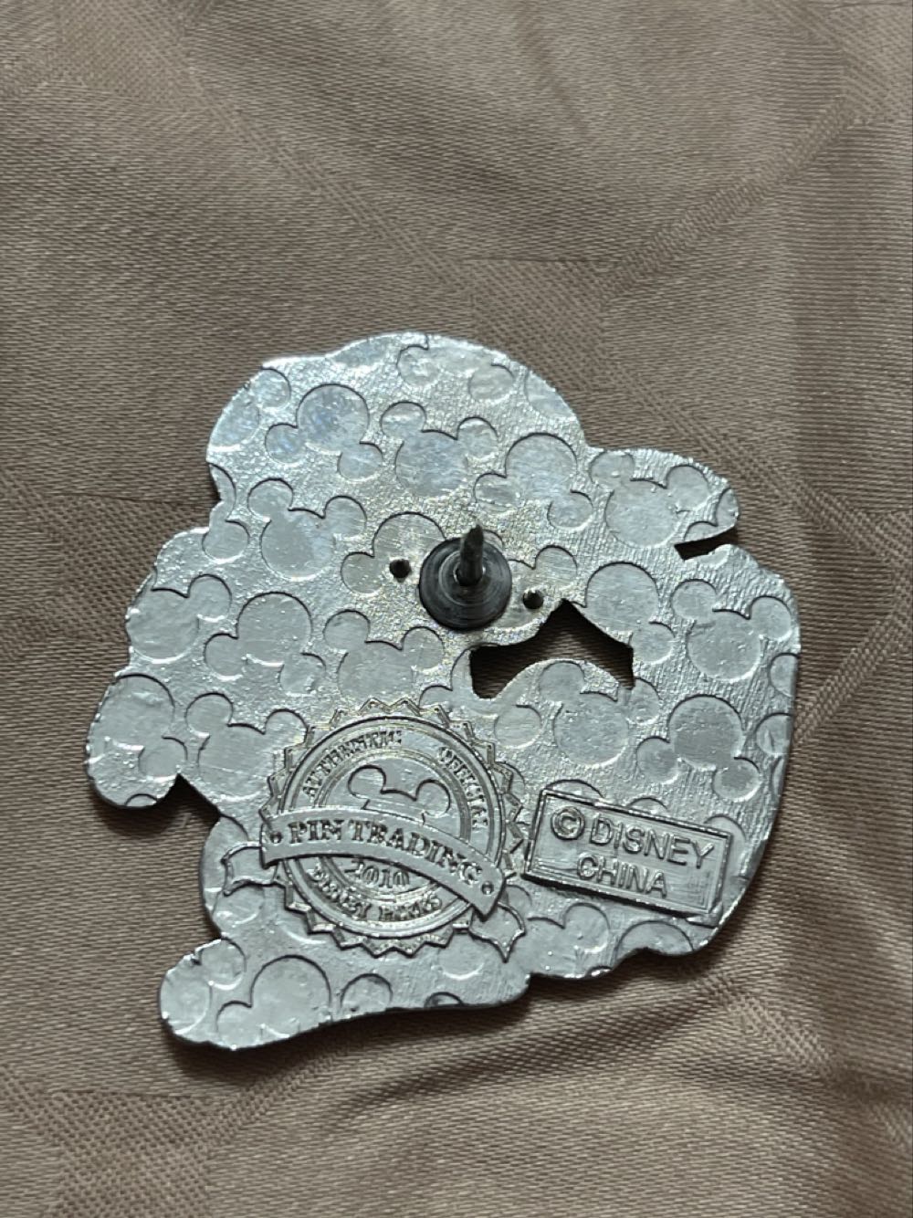 Thumper - Disney Parks Pin - Rack pin collectible [Barcode 400000586649] - Main Image 3