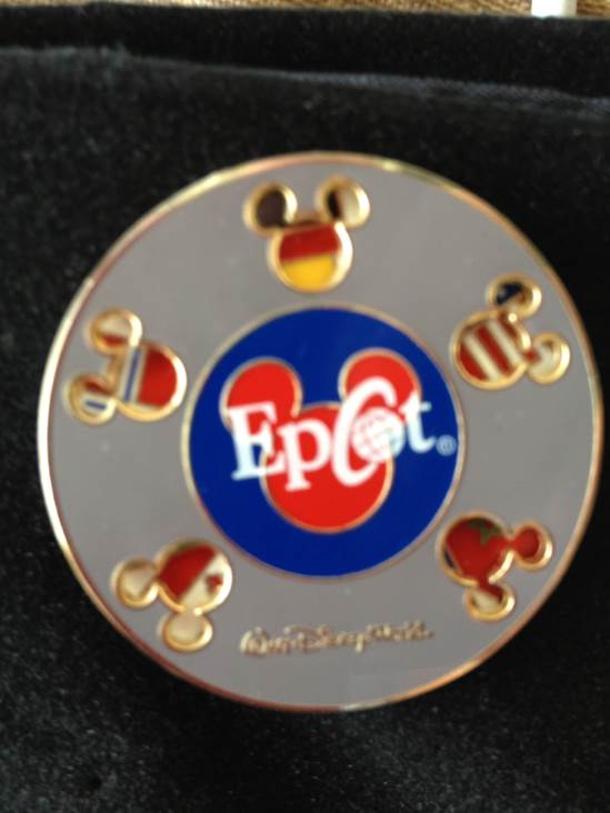 Nurse Minnie with Clipboard