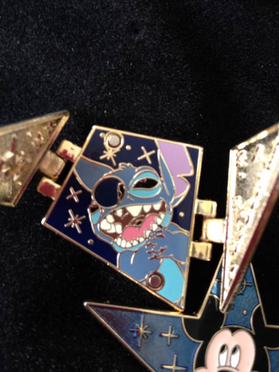 Crest Collection Disneyland 2012 Hidden Mickey Tinkerbell