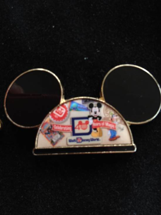 Monorail Silver. Hidden Mickey Collection 4 of 8