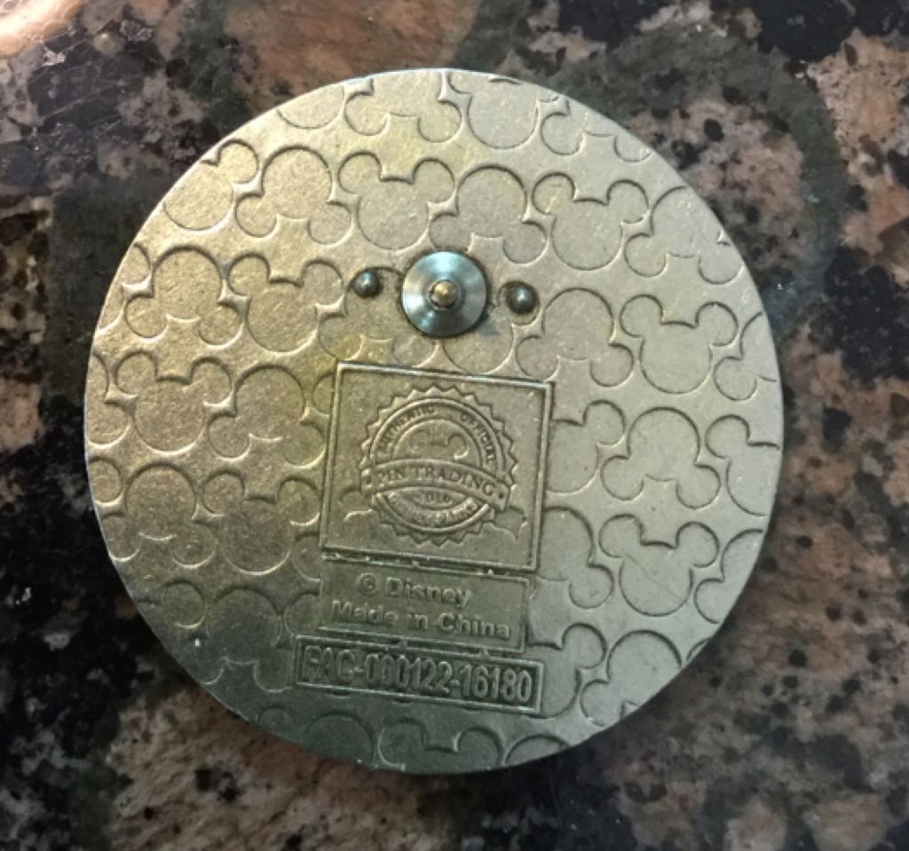 Disney Springs - Disney Parks pin collectible [Barcode 400000635897] - Main Image 2