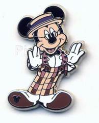 WDW - Dumbo, The Flying Elephant - Storybook Circus - Storks Arrival