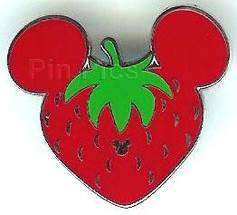 it's a small world- Logo