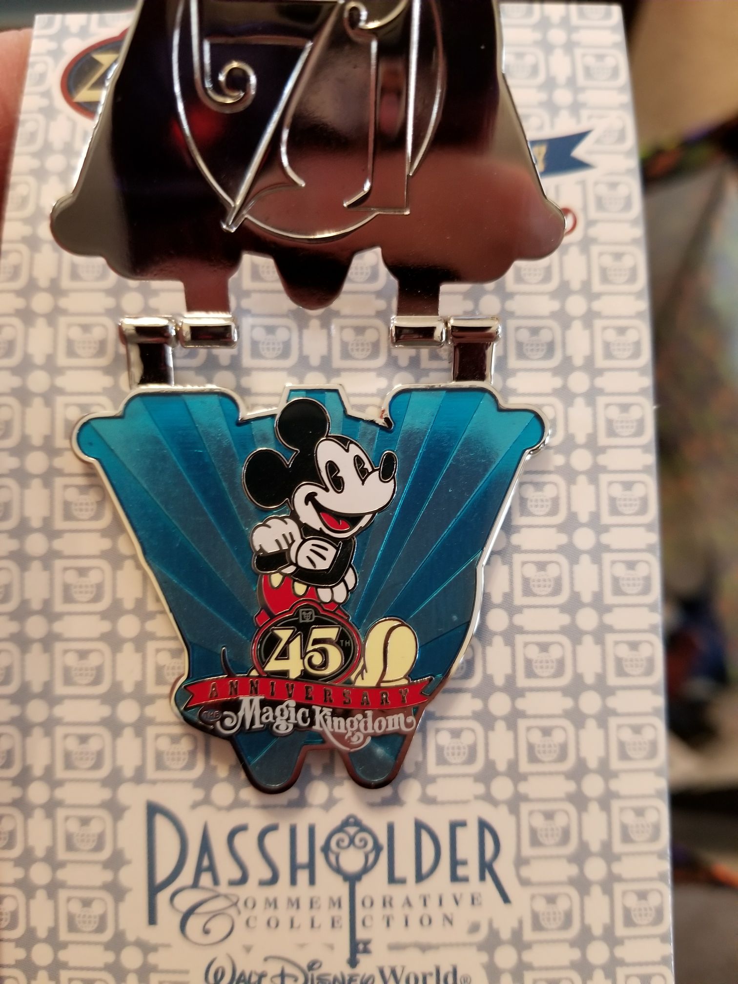 Magic Kingdom 45th Anniversary Passholder - Annual Passholder pin collectible [Barcode 400000642314] - Main Image 2