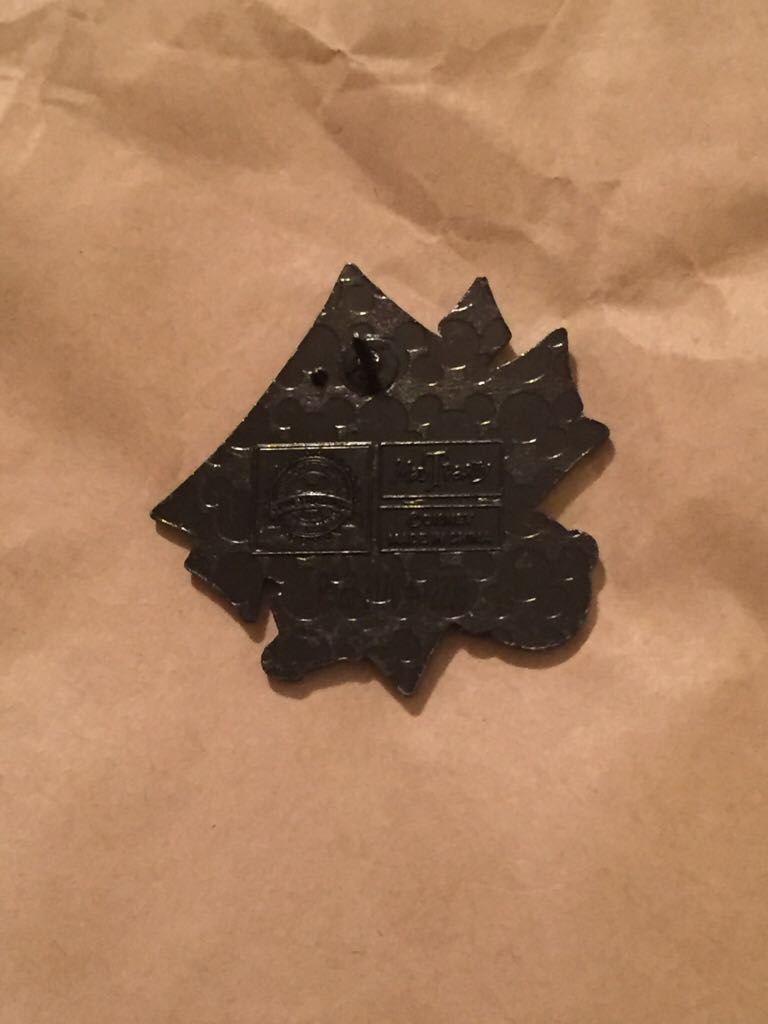 Tweedle Dee - Disney pin collectible - Main Image 2