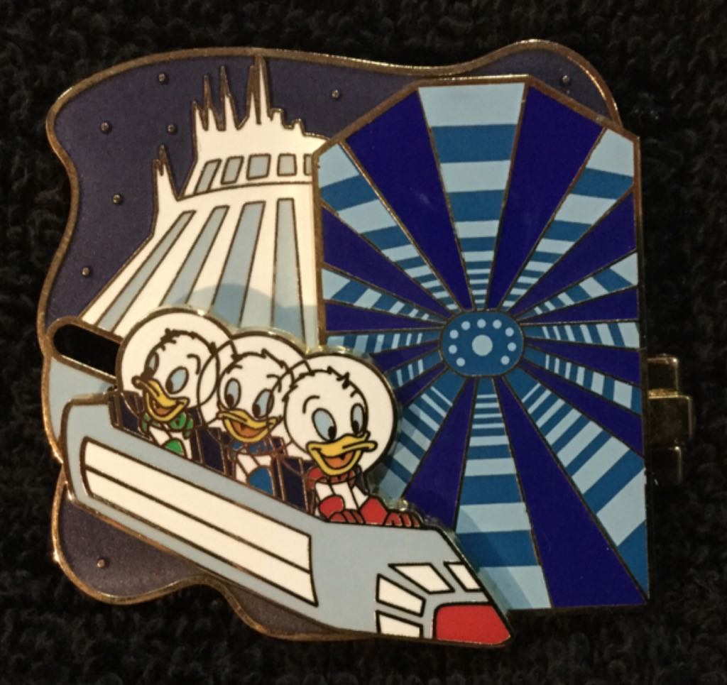 Epcot International Food & Wine Festival 2011 - Mickey Discovering World Of Flavors Flags