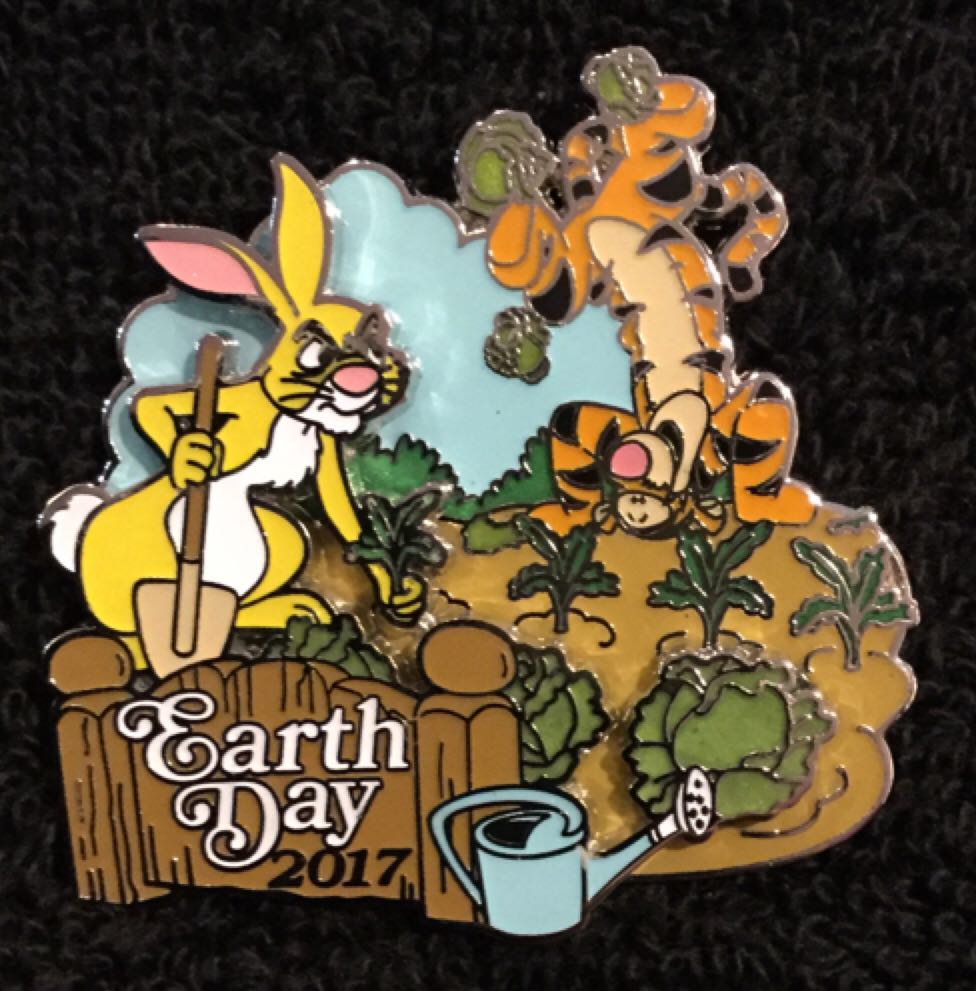 Bambi & Thumper With Flowers 2 pin Set