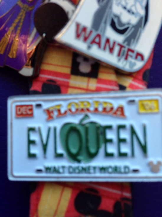 WDW - 2012 Hidden Mickey Series - Star Characters - Cheshire Cat