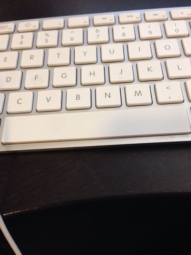 qatest - Large pin collectible - Main Image 2