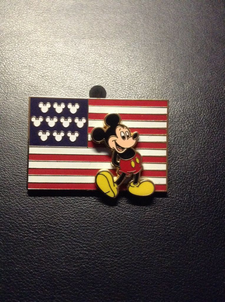 Disney's Caribbean Beach Resort - Mickey Mouse