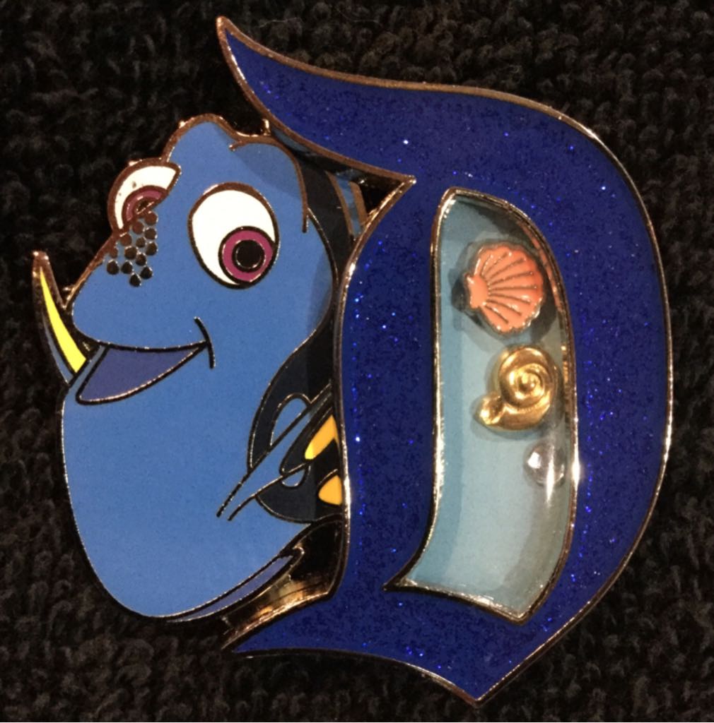 Charming Characters 4  pin collectible [Barcode 400000817828] - Main Image 1