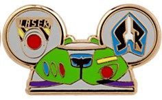 WDW - 2013 Hidden Mickey Series - Sport Goofy - Football