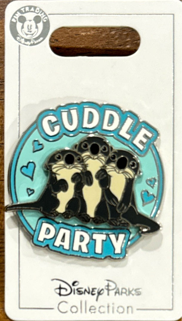 cuddle party - Disney Pin pin collectible [Barcode 400000817927] - Main Image 2