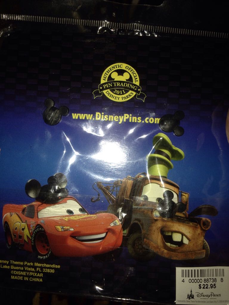 Cars Disney World 2.  pin collectible [Barcode 400000887388] - Main Image 2