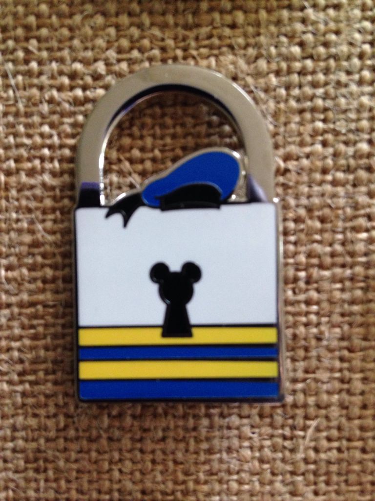 Hooters Happy Birthday Connecticut 2005