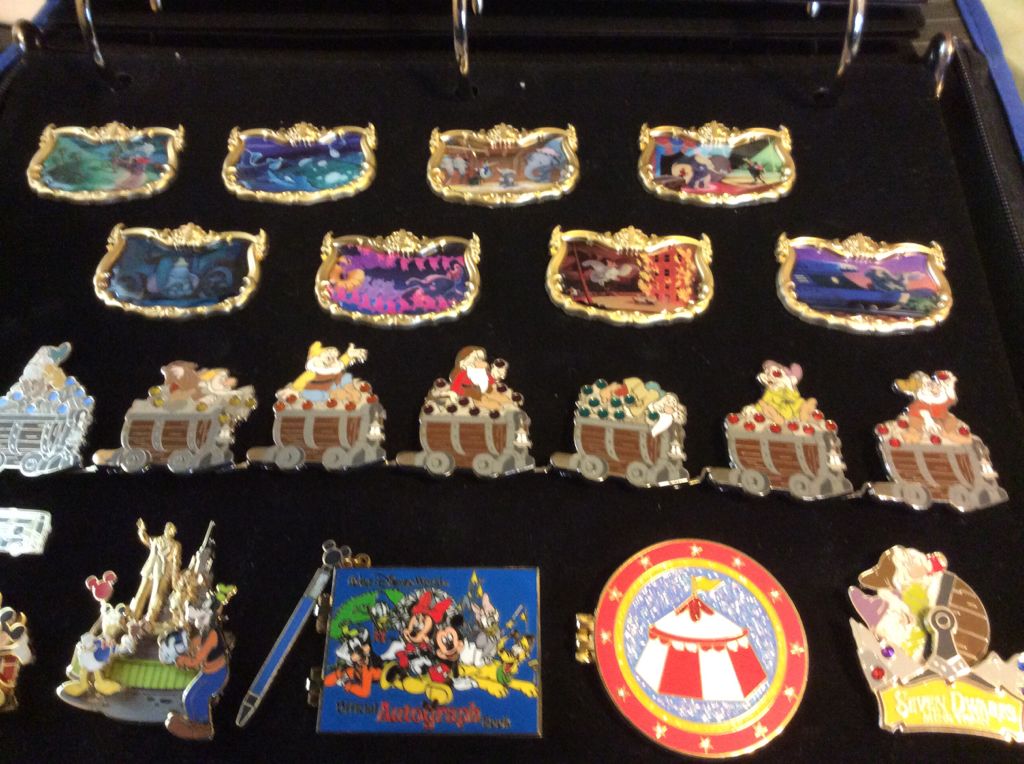 Vinylmation Jr #6 Mystery Pin Pack - Snow White - Dopey 