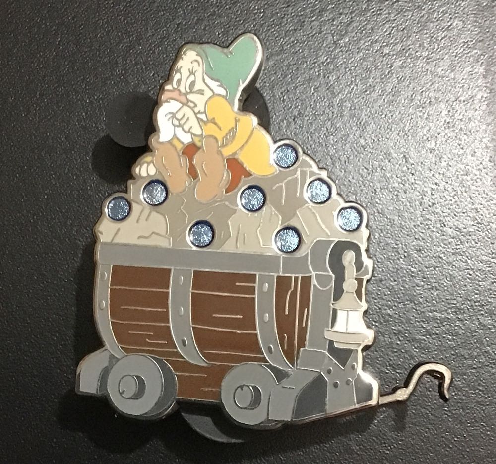 Seven Dwarfs Mine Car - Mystery Collection - Bashful   pin collectible - Main Image 2