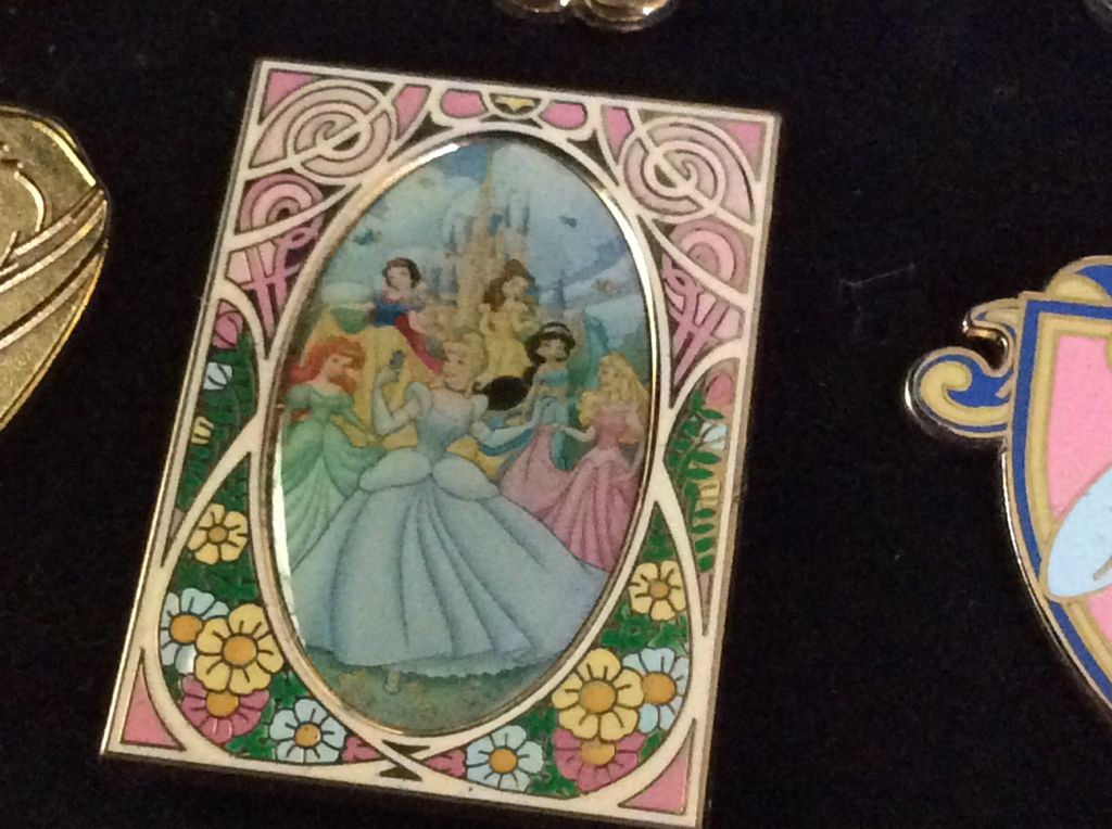 Z  pin collectible - Main Image 1