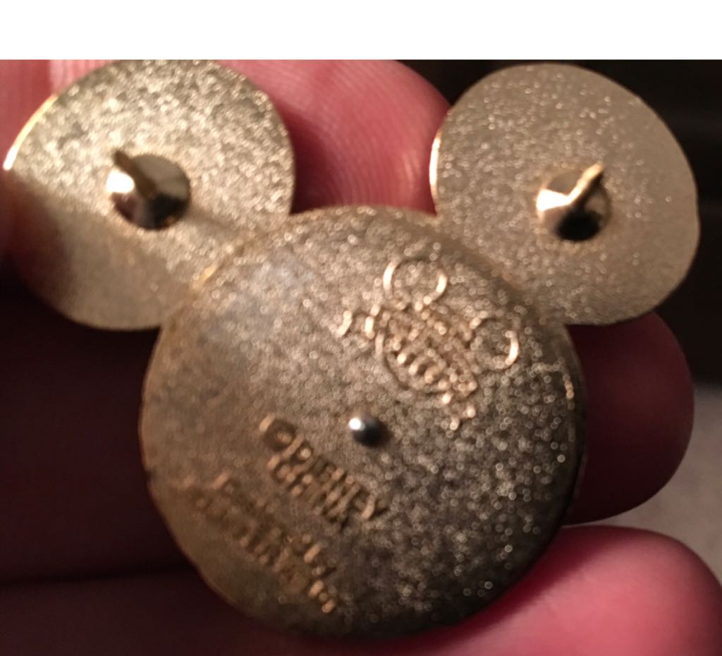 What In The World Will We Do Today - Core Characters pin collectible [Barcode 400004423766] - Main Image 2