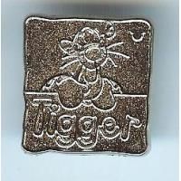 WDW - 2012 Hidden Mickey Series - Winnie the Pooh and Friends Collection - Tigger CHASER pin collectible - Main Image 1