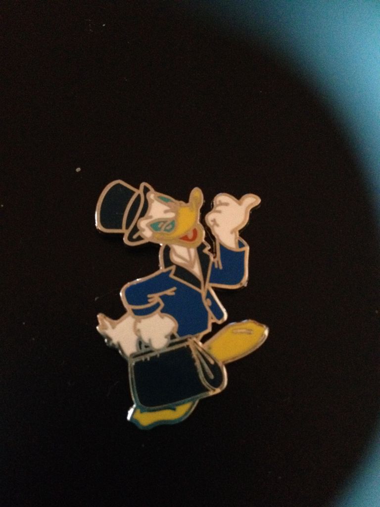 Uncle Scrouge  pin collectible - Main Image 1