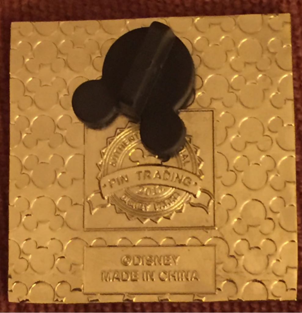 2012 - PWP Promotion - Deluxe Starter Set (Pluto)  pin collectible - Main Image 2