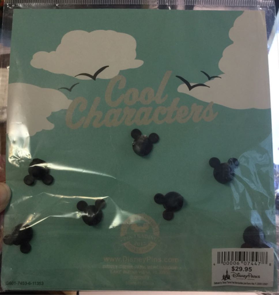 Cool Characters - Goofy - Disney pin collectible [Barcode 400006074478] - Main Image 2