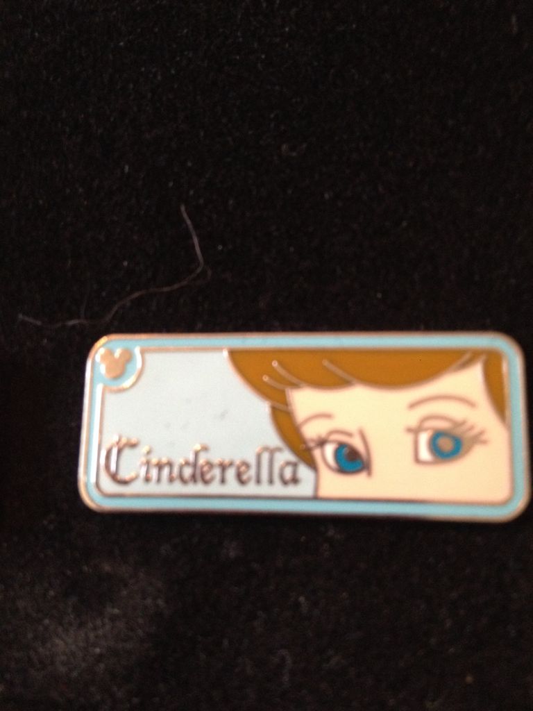 WDW - Mini-Pin Collection - Epcot World Showcase - Pluto at the Canada Pavilion