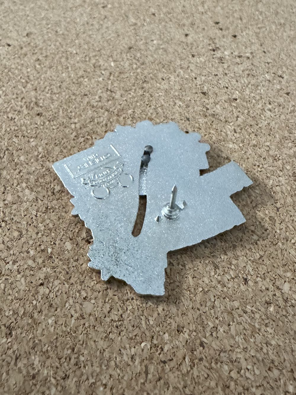 Typhoon Lagoon - Humunga Kowabunga - Stitch - Enamel Pin with Slider Elements pin collectible - Main Image 3