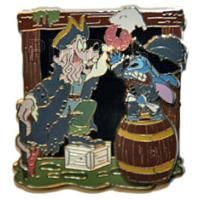 DCL - Item 05 - Pirates of Castaway Cay - Goofy and Stitch Join Forces  pin collectible - Main Image 1