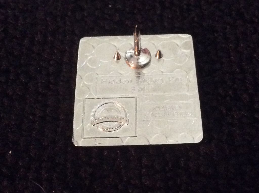 WDW- 2013 Hidden Mickey Series- Days of the week Pluto- Tuesday - Pin pin collectible - Main Image 2