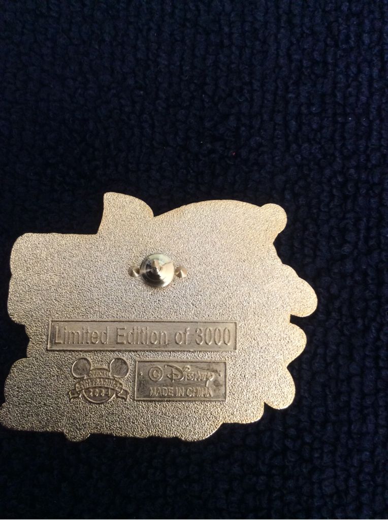 WDW-Armed Forces Dat 2004 (FAB 3)  pin collectible - Main Image 2