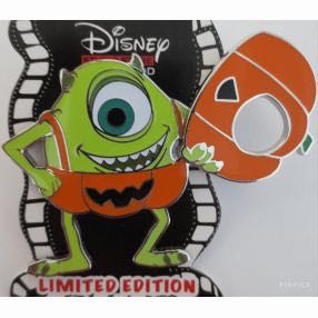 Molson Canadian Beer Oktoberfest Pin