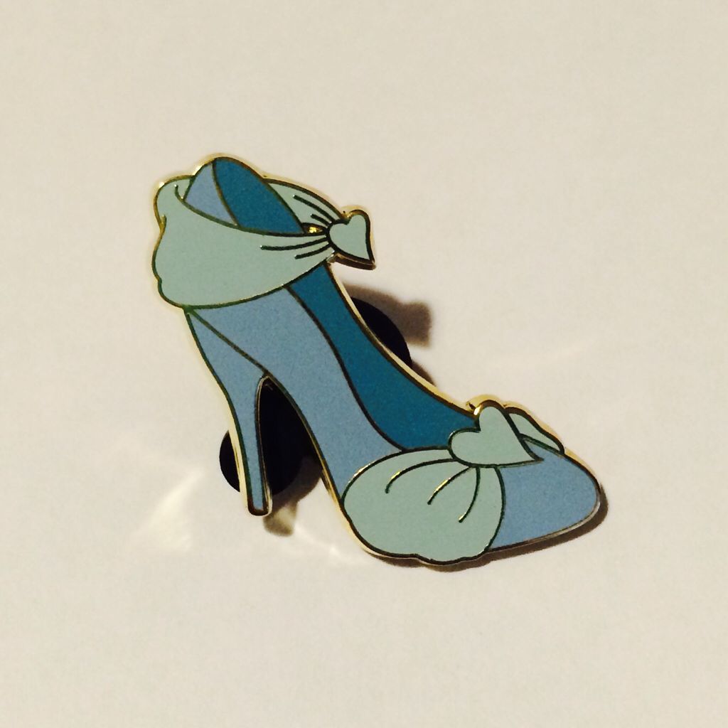 Disney Auctions (P.I.N.S.) - Tink Standing on Mirror