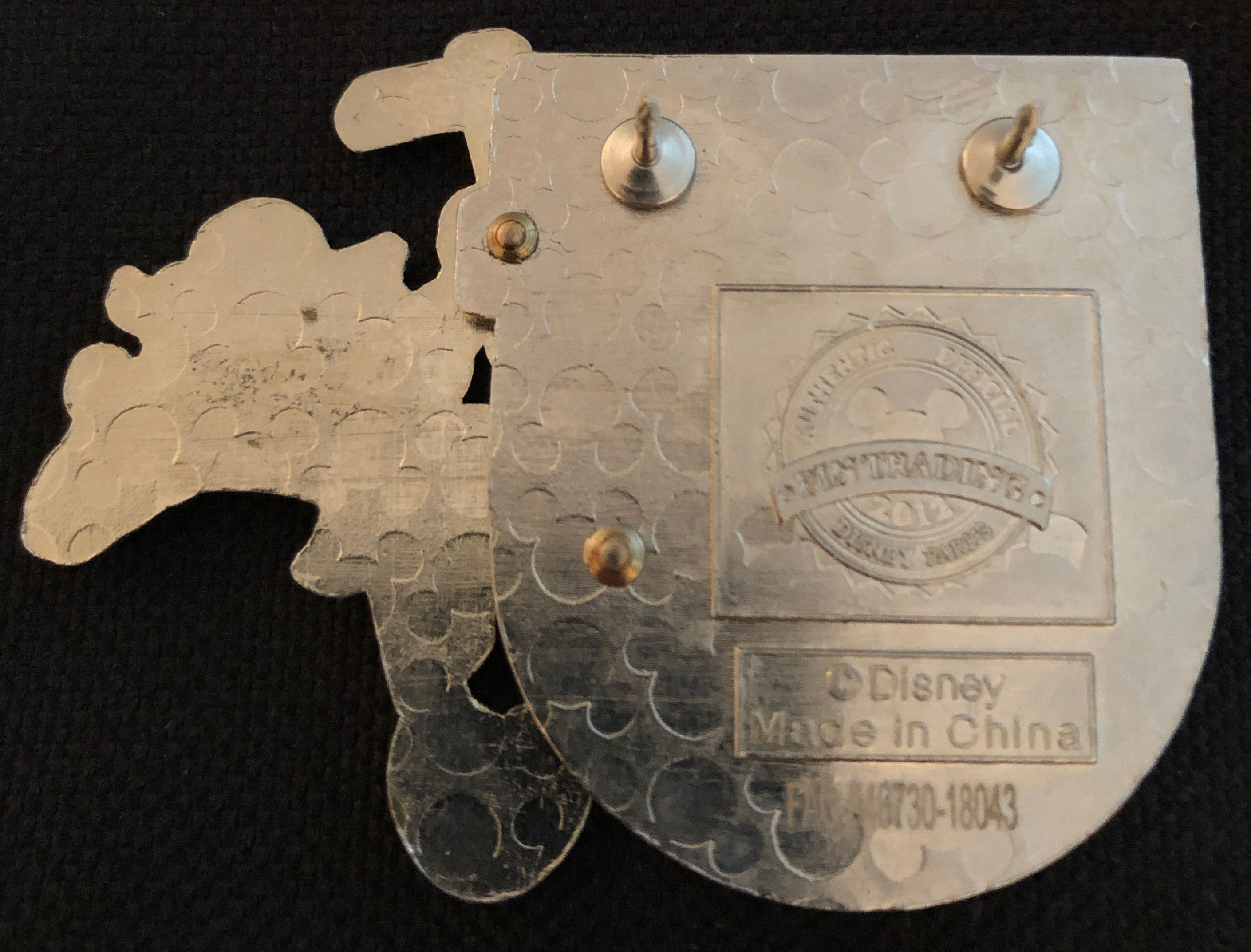 Matterhorn Bobsleds. & Mickey - Disney pin collectible [Barcode 400006854711] - Main Image 2