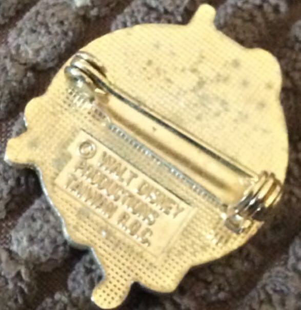 Bear Country - Pin pin collectible - Main Image 2