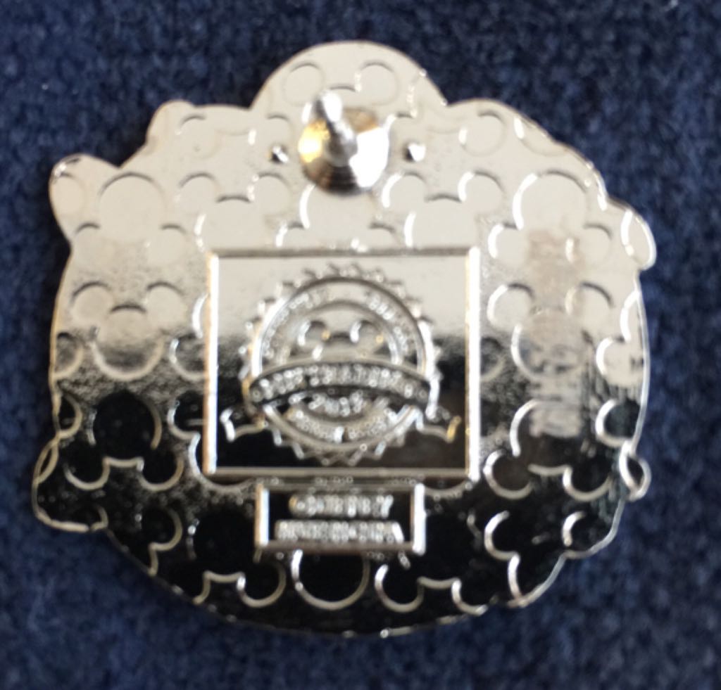 Donald And Daisy  pin collectible - Main Image 2