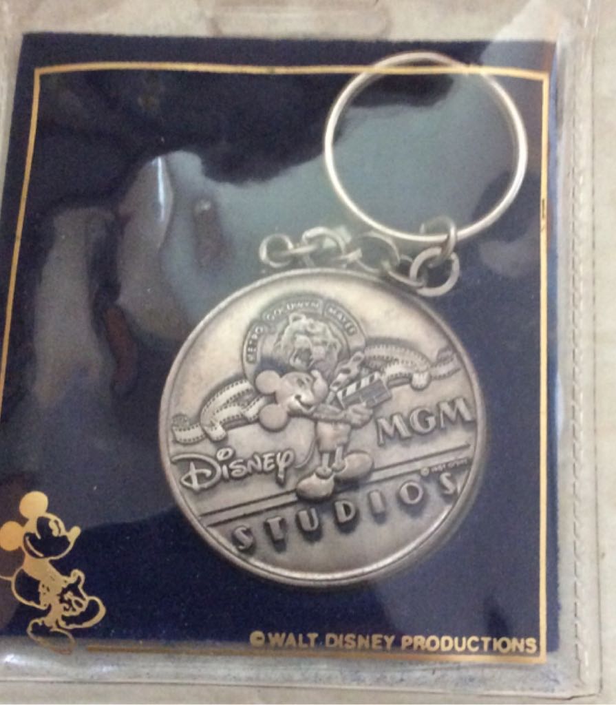 Monorail. Hidden Mickey. 4 of 5