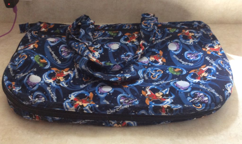 State Character Pins (New York) Minnie