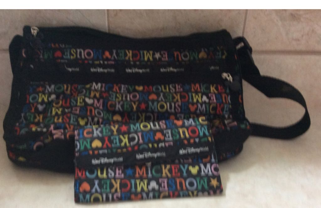 Minnie Candy with a Witch Hat