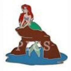 Mickey As Jedi With Lightsaber