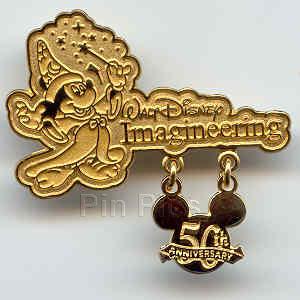 DLR - All Roads Lead to the Happiest Homecoming on Earth Collection (Genie) GWP