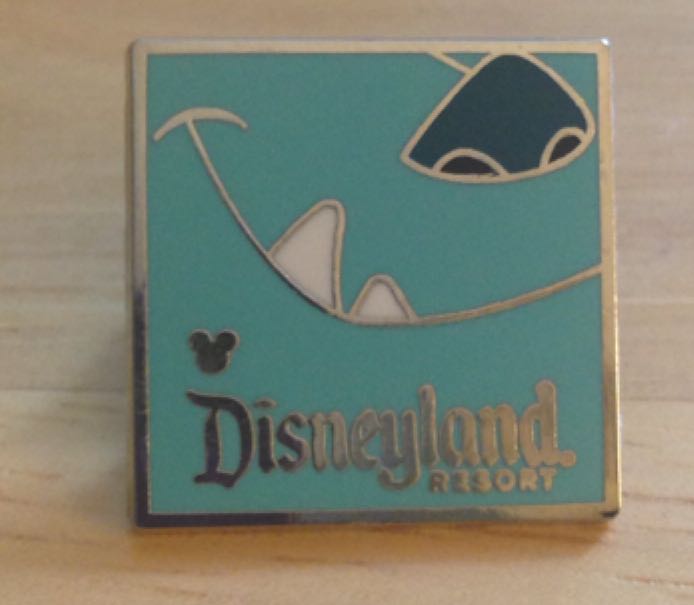 Louisville Cardinal Head