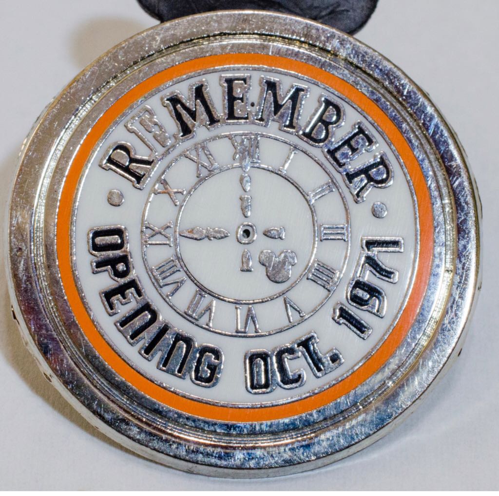 Monorail. Hidden Mickey. 4 of 5