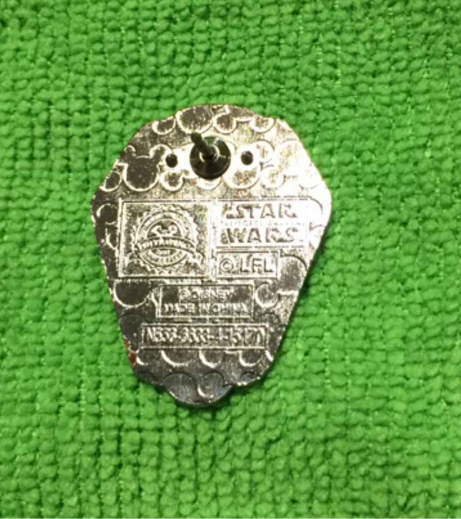 Chewie   pin collectible - Main Image 2