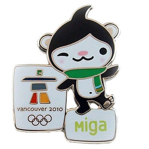 WDW - Mickey & Minnie Mouse Pilgrims 2005