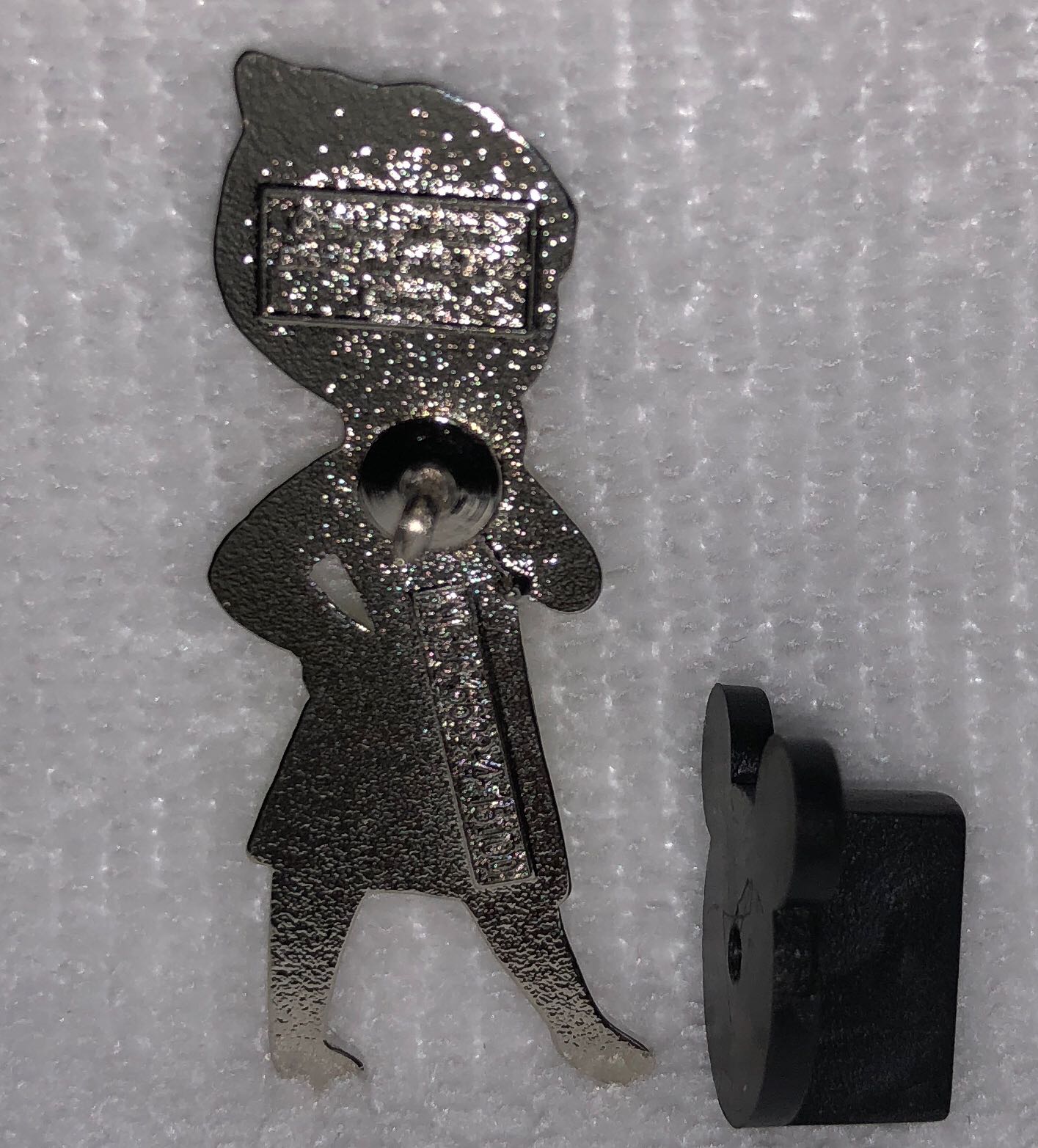 Disney Pixar Inside Out Joy Pin - Pin pin collectible - Main Image 4